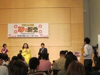 「やじうまプラス！」の若い男性記者をつかまえて質問責めにするマツコ。「お前よりは頑張ってる！」と怒りながらも、最後には「かわいいんだよ！」と本音を。