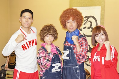 新番組「ニッポン！いじるZ」にレギュラー出演する、東野幸治、田中みな実TBSアナウンサー、藤井隆、愛実（左から）。