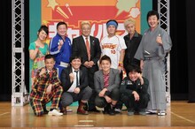 東京・青山学院大学講堂にて行われたサンドウィッチマンMCの「キャンパス寄席＠青山学院大学」（NHKラジオ第一）の公開収録。ゲストにCOWCOW、福田彩乃、三遊亭白鳥、ヒロシ、スピードワゴン、立川談笑が登場。(c)NHK