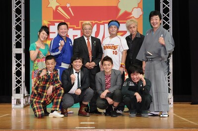 東京・青山学院大学講堂にて行われたサンドウィッチマンMCの「キャンパス寄席＠青山学院大学」（NHKラジオ第一）の公開収録。ゲストにCOWCOW、福田彩乃、三遊亭白鳥、ヒロシ、スピードワゴン、立川談笑が登場。(c)NHK