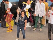 ブラックなネタが満載の伊藤修子。木村から「北京ダックス小谷津を見習え！」と怒られると、「生まれが違うんで」と言い訳。