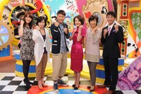 「ハピくるっ！」初回放送の様子。(c)KTV