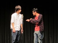 マーメイドバス。スポーツの話をする山口だが、土井の興味の方向は別のところに。