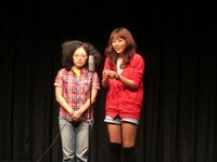 アルミカン。小さい頃によくやった遊びをやってみる2人。何か違う赤阪が得意なものは。