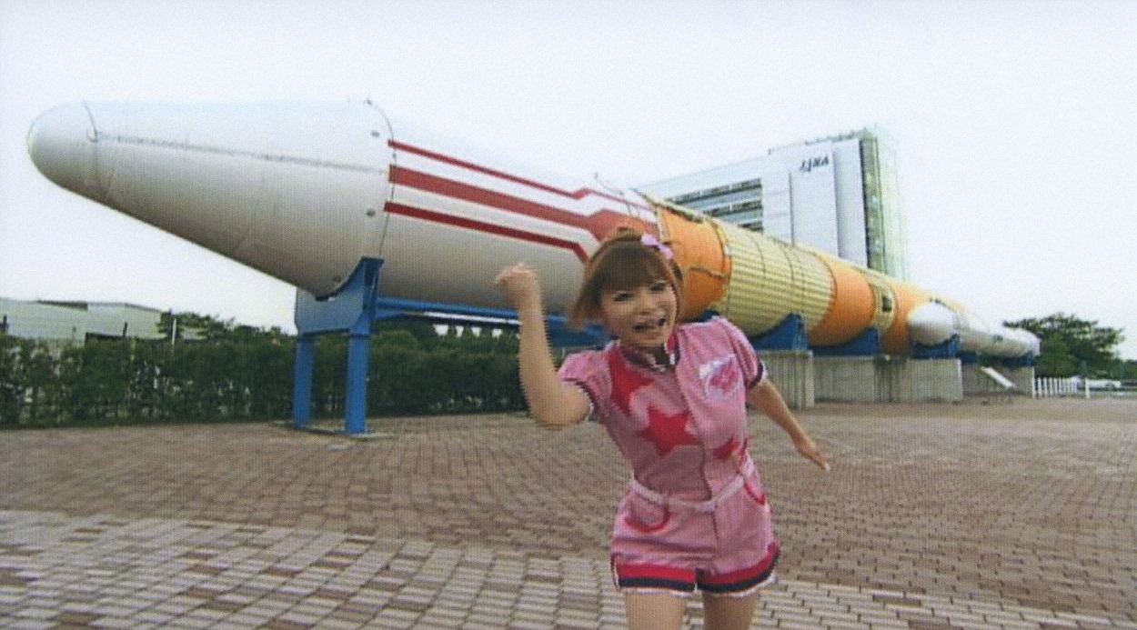 古川聡宇宙飛行士とのコラボ企画を行った中川翔子。(c)TBS