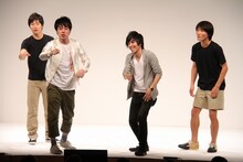 1月1日発売のDVD「ジャルジャルのいじゃら」の収録ライブ。(c)河村正和