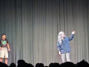 コント「カブトムシ」では、カブトムシを捕まえようとしている少年の前に謎のおじさんが現れる。