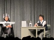 コント「確定申告」では、税金の仕組みがわからず人間界に留まるネオガイザーに役人が呆れて対応。