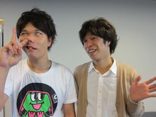 クロスバー直撃。明日10月28日（金）にはプリマ旦那とイベントライブ「チョクゲキ旦那」、11月26日（土）には大阪・5upよしもとにてクロスバー直撃のライブ「クロスバートーク＋ねた」を開催する。