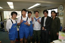 「撮れ高次第」第4回に出演する（左から）ドランクドラゴン鈴木、アンジャッシュ児嶋、キングオブコメディ高橋と、彼らの後輩・鬼ヶ島。