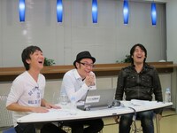 「いいメンバー」と番組愛の強い3人。「ゴッドタン」でおなじみ風間カメラマンをはじめスタッフも番組愛が強いとのこと。