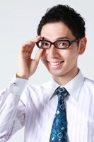 初の1人舞台「鬼の牙にも当たってみろ」に挑戦する夜ふかしの会・鬼頭真也。