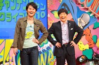 DVD「ウッチャンナンチャン　トークライブ2010～立ち話～」に登場するウッチャンナンチャン。(c)2011 sony Music Entertainment(japan)Inc./Kmax Bros./Aniplex Inc.