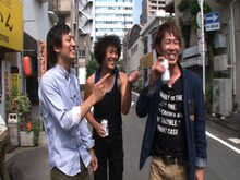 DVD「トータルテンボスの地上波即戦力TV～ゴールデン編～」一場面。