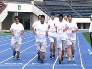 DVD「トータルテンボスの地上波即戦力TV～ゴールデン編～」一場面。