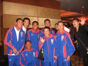 猫ひろしがカンボジア国籍を取得、マラソンでロンドン五輪狙う