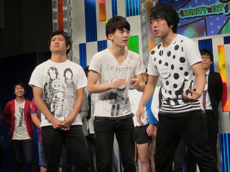 ジェラードンは衣装を揃えたにもかかわらず「Tシャツがくたびれている」という理由で退場。