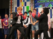 トンファーは元ボクサーの小浜のミット打ちを披露し選抜決定。