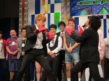 トンファーは元ボクサーの小浜のミット打ちを披露し選抜決定。