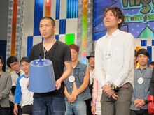 バースは刃物のついたバケツをかぶるという特技を披露するも「期待を裏切らなさすぎ」と退場。