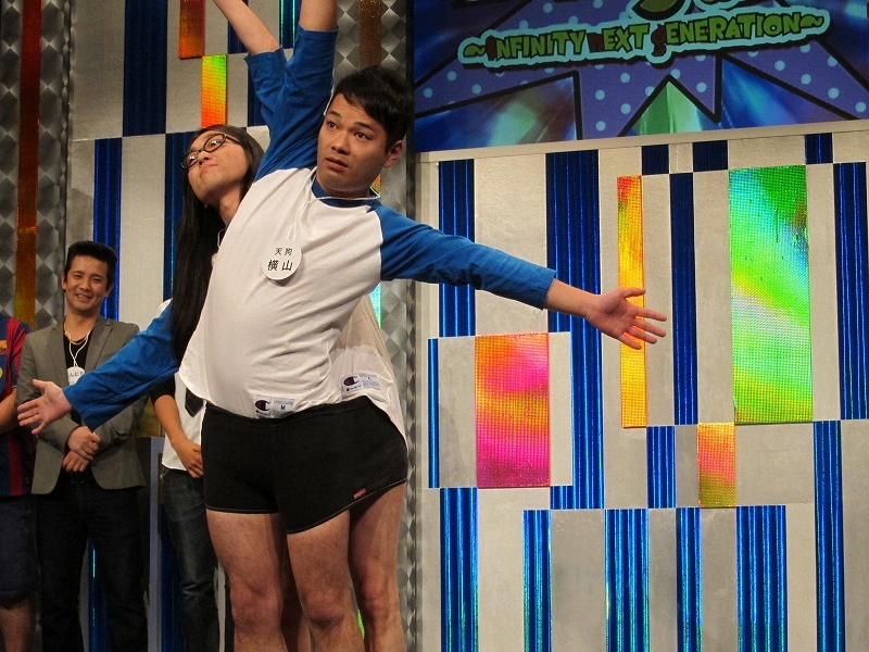 天狗は「パンツ2人履き」で選抜決定。そのまま会見に参加。