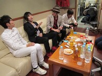 「ガリゲル」で多くの企画に参加しているノンスタ。井上は「ありがとうの旅」、石田は「おかんおんぶ」のDVD化を希望。