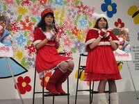 「映画の中では私は『SEX and the CITY』のサマンサみたいな役」と英語の発音も完璧に説明した鬼奴。二日酔いに関しても「恋愛相談は酔っ払ってるくらいがちょうどいい」と説明。