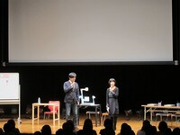 ひとりが「サラダ記念日」誕生について聞くと、「あれは直して直して作った作品。浮かんだ時は唐揚げだったんです」と秘話を明かした。