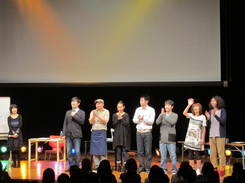 プレーヤーはよゐこ有野、カリカやしろ、清水ミチコ、星野源、レイザーラモンRG、西加奈子。俵は同ライブを「すごくいい言葉のトレーニングになる」とコメント。