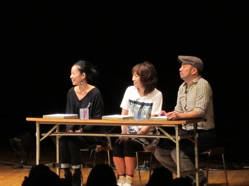 初登場の西は文学界のあるあるも披露。「そういうパーティでは今のRGさんみたいなスタイルの人が一番ヒエラルキーが高い」と説明。