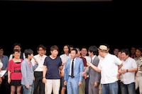 「笑顔の力」の一場面。