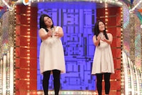 ガリットチュウ福島とマリア・イーちゃんによる「W小雪」。Vol.2に収録。