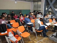 「ET-KING歌笑劇 ～焚き火～」稽古の様子。