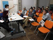 「ET-KING歌笑劇 ～焚き火～」稽古の様子。