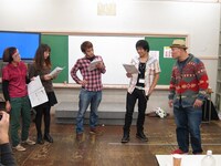 「ET-KING歌笑劇 ～焚き火～」稽古の様子。