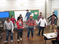 「ET-KING歌笑劇 ～焚き火～」稽古の様子。