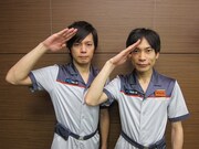 毎週火曜日深夜放送中の「機動戦士ガンダム 第07板倉小隊」（テレビ東京）に出演しているインパルス板倉とニブンノゴ！森本。