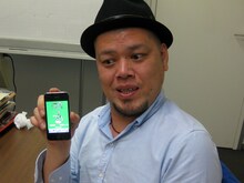 白いごはんで赤ちゃんを育てるアプリ「落食」を考案した野性爆弾・川島。