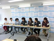 気心の知れたトータルテンボスとオリエンタルラジオとのトークで盛り上がる開場。（c）吉本興業