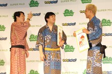 ペナルティ・ヒデ、COWCOW山田與志、ロンドンブーツ1号2号・田村亮（左から）。