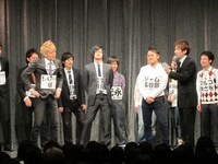 「北関東演劇コンクール」で優勝したというモッキンバード佐藤、ジャム長谷部、笑鷺・阿部。テーマは「同性愛」。