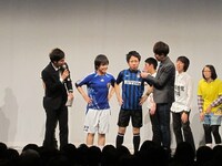 大縄跳びに登場した長友選手となでしこJAPANの大野忍選手という2人。