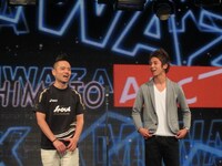 前説のげんきーず。宇野は神芸として、サイパンマラソンや大阪マラソンの成績を発表。元気☆たつやは頭から空気を出して帽子を飛ばした。