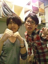 2012年1月28日（土）、渋谷・ヨシモト∞ホールにて「クレオパトラプレゼンツ『劇団ムゲンダイ』旗揚げ公演～湯けむり野田捕獲計画 in サイパン～」を上演するクレオパトラ。(c)吉本興業