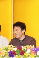 「収録には実際の空港を使わせてもらった。茨城空港さん、ありがとうございました」と笑顔で話したダウンタウン浜田雅功。