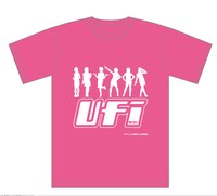HMV限定販売「UFIｘHMVコラボTシャツ」ピンクバージョン。