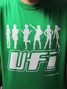 「ウレロ☆未確認少女」豊本Tシャツは限定発売のUFI×HMVTシャツ。