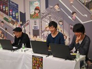 ピグにまだなじみのない3人は、ほかのピグの動きに興味津々。