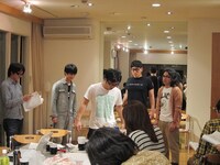 「田中が考え中」稽古風景。