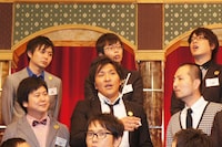 スリムクラブ、磁石（後列左）ら。